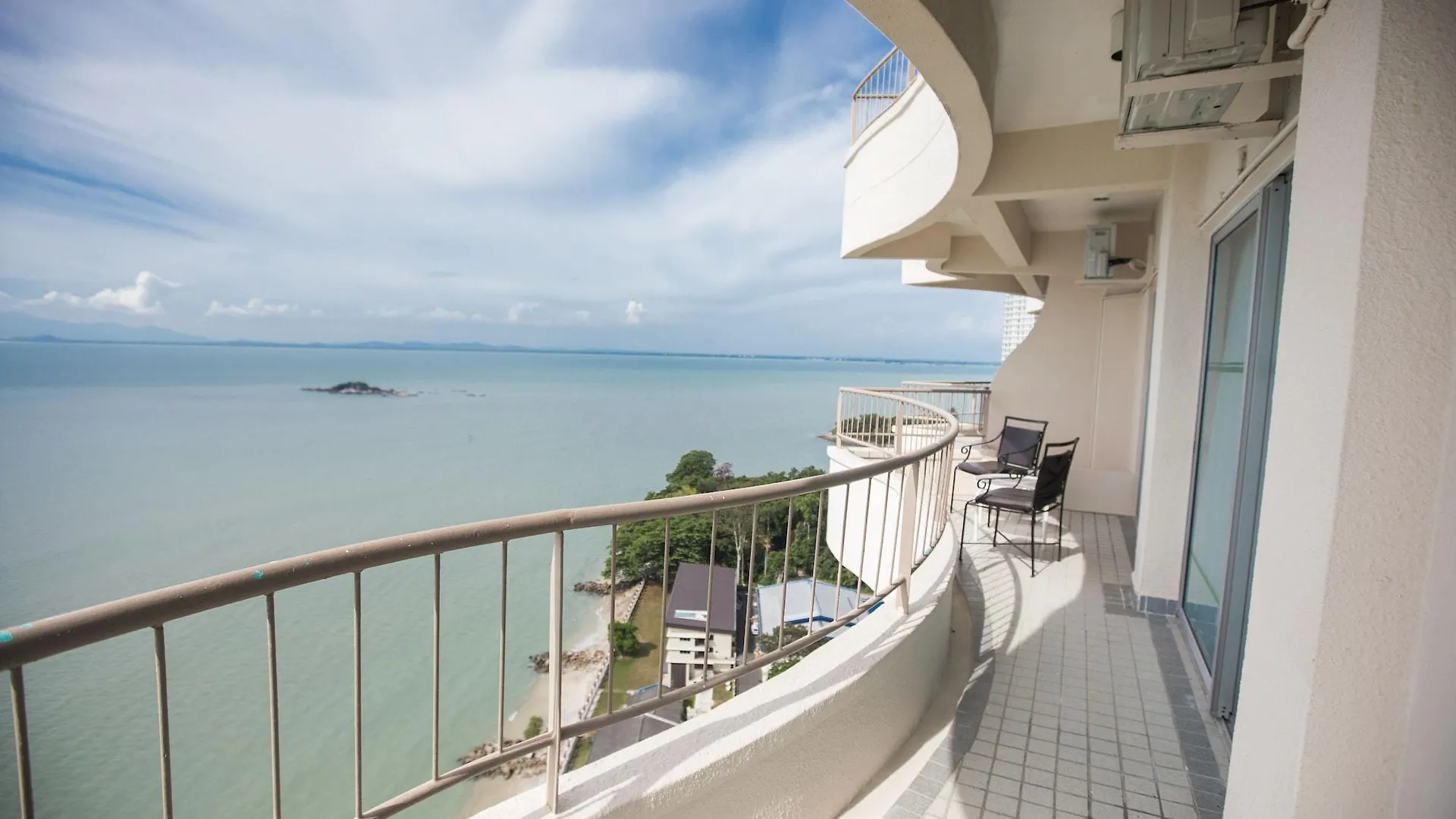 Rainbow Paradise Beach Resort Tanjung Bungah   Tanjung Bungah (Penang)