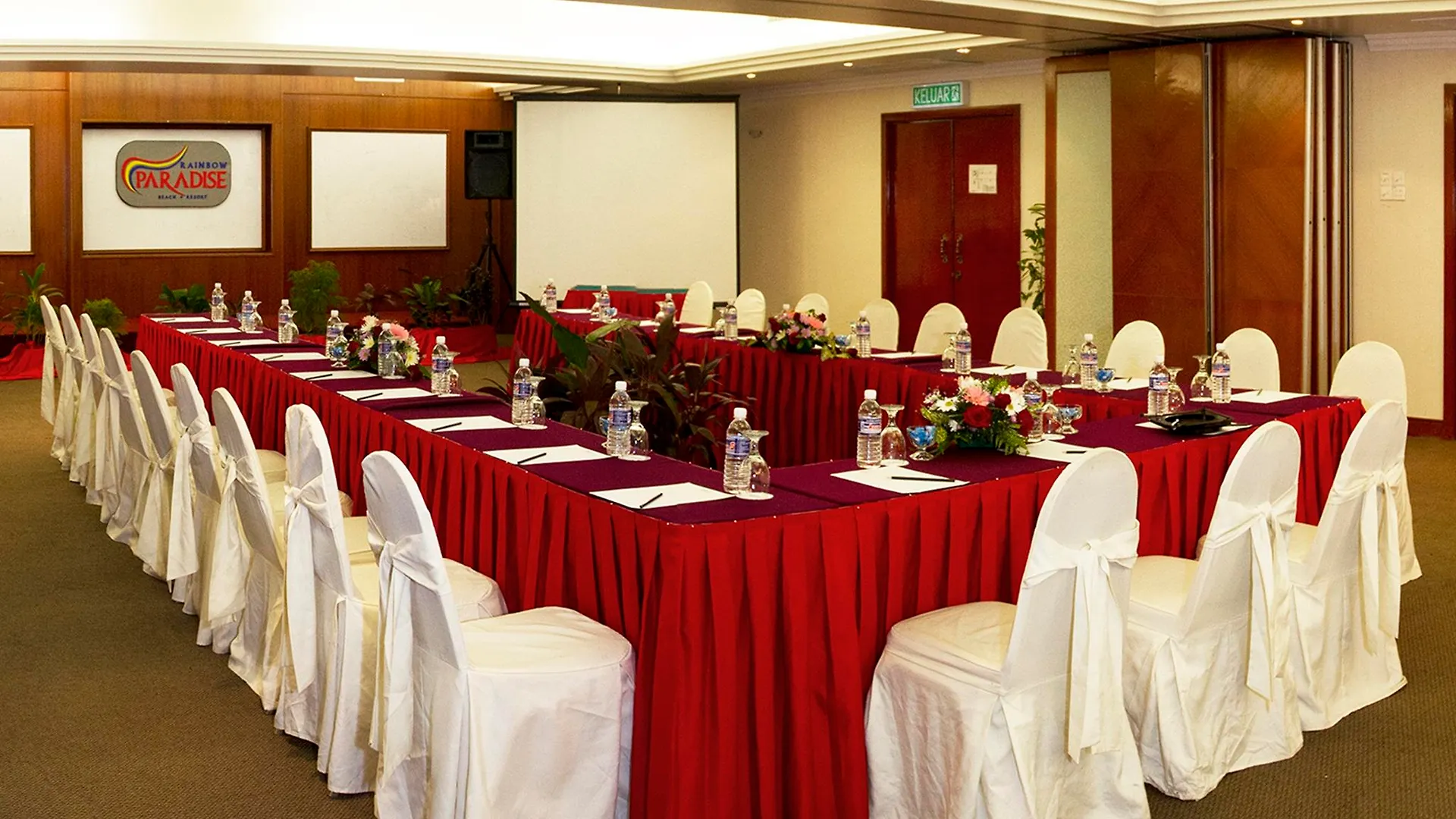 ****  Rainbow Paradise Beach Resort Tanjung Bungah  Ma­lay­sia
