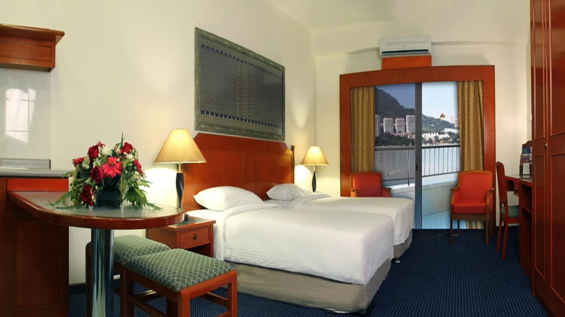 Rainbow Paradise Beach Resort Tanjung Bungah  4*, Tanjung Bungah (Penang)