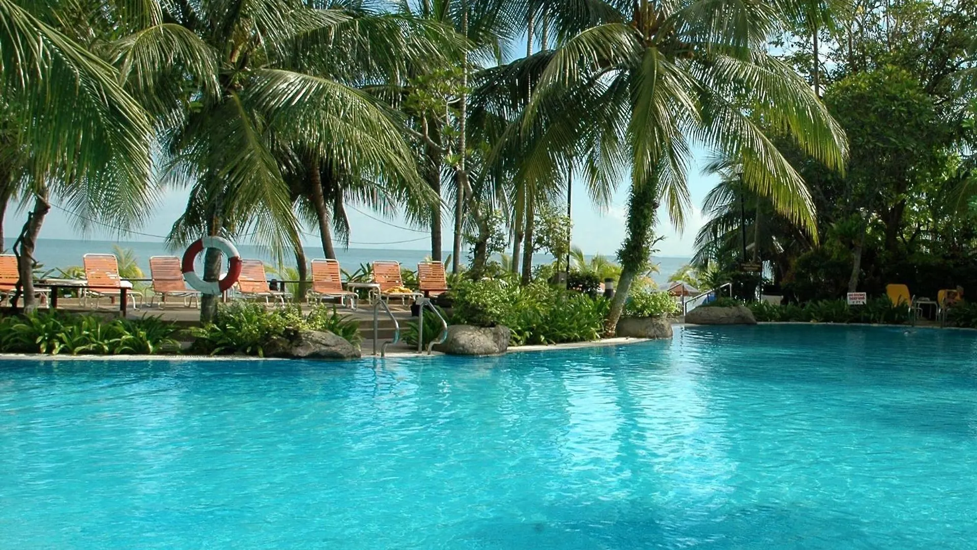 Rainbow Paradise Beach Resort Tanjung Bungah  Tanjung Bungah (Penang)