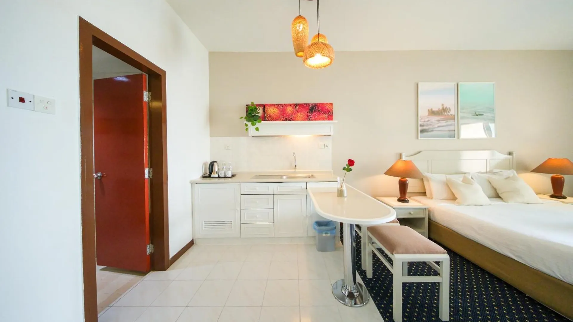 ****  Rainbow Paradise Beach Resort Tanjung Bungah  Ma­lay­sia