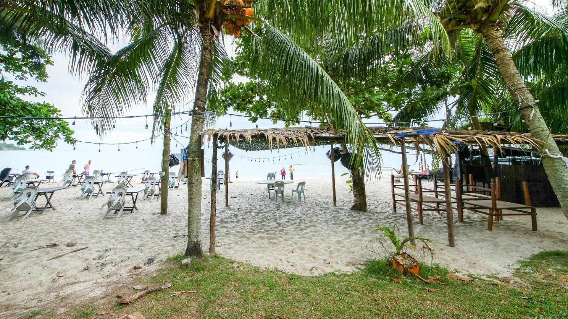 Rainbow Paradise Beach Resort Tanjung Bungah  Tanjung Bungah (Penang)