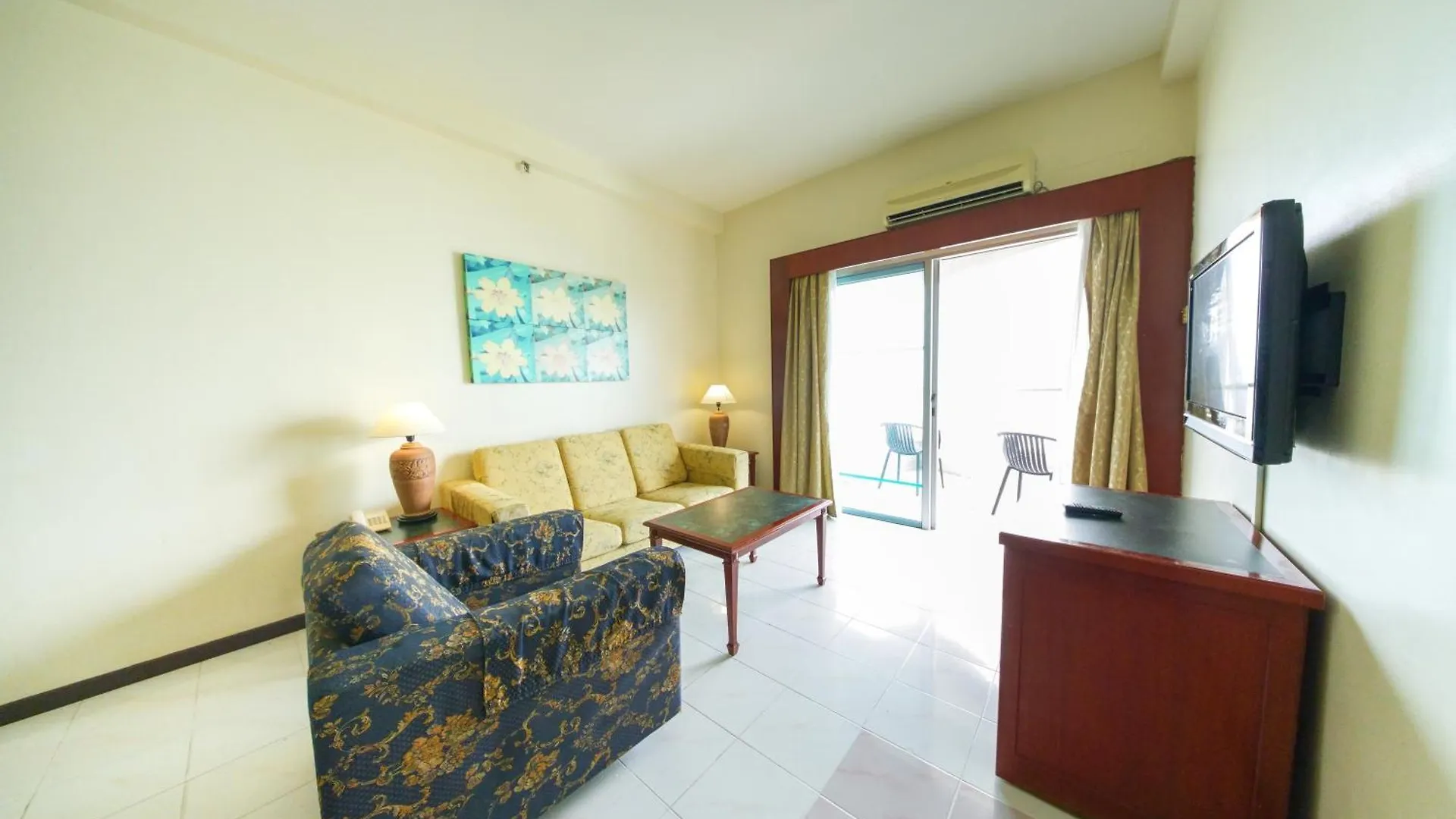 Rainbow Paradise Beach Resort Tanjung Bungah  4*, Tanjung Bungah (Penang) Ma­lay­sia