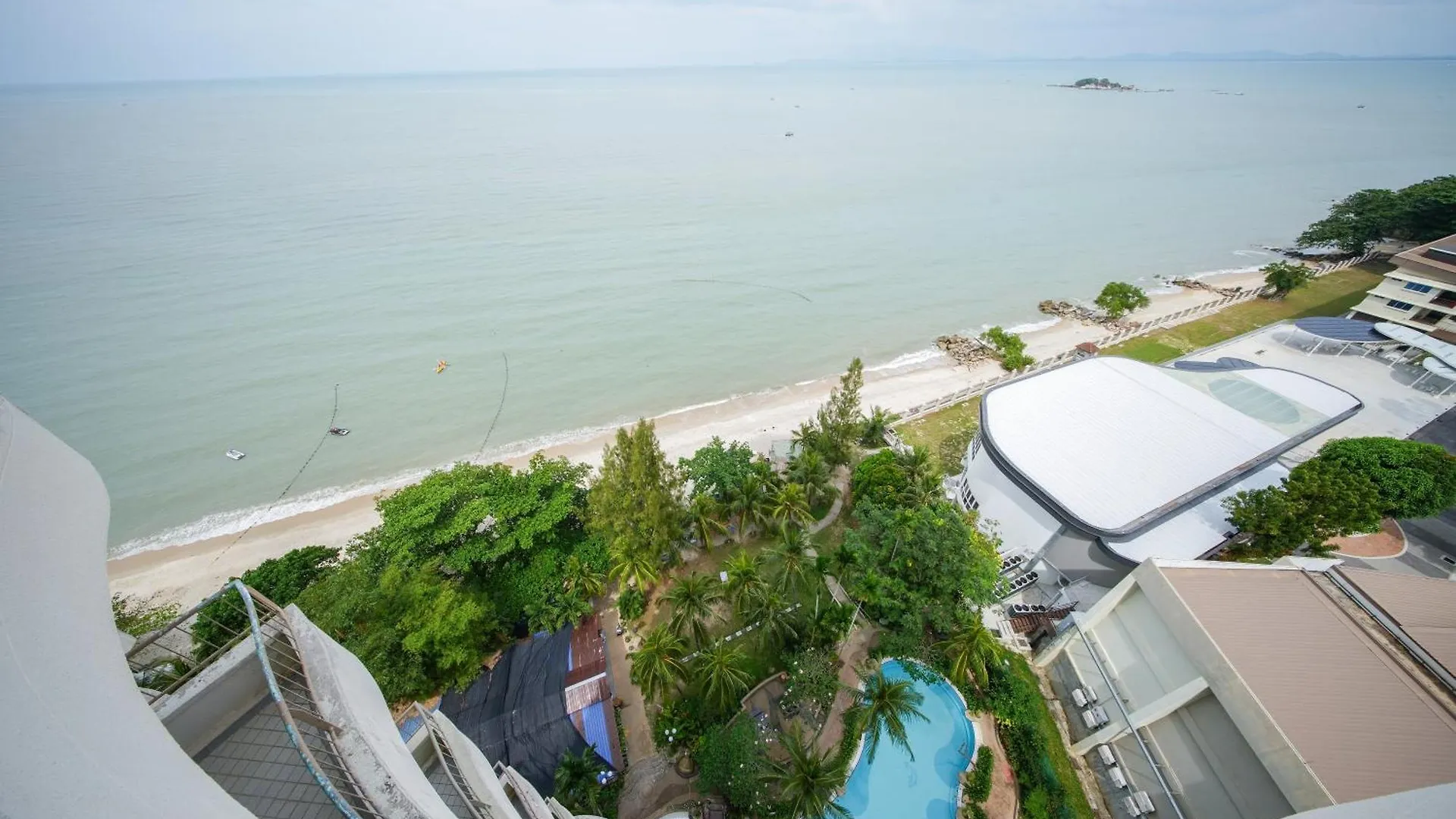 Rainbow Paradise Beach Resort Tanjung Bungah
