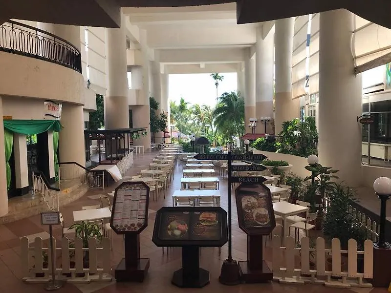 טנג'ונג בונגא Rainbow Paradise Beach Resort 4*, טנג'ונג בונגא